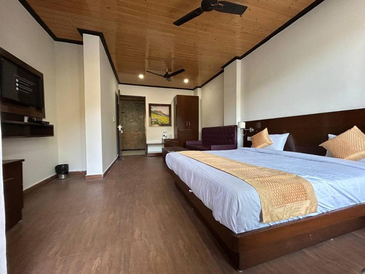 Hotel 7 Heavens Mussoorie Εξωτερικό φωτογραφία