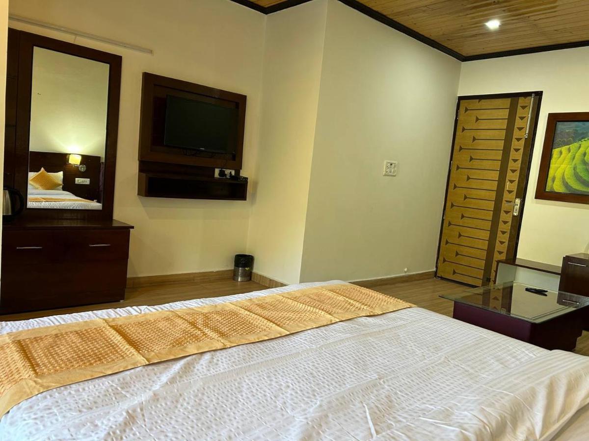 Hotel 7 Heavens Mussoorie Εξωτερικό φωτογραφία